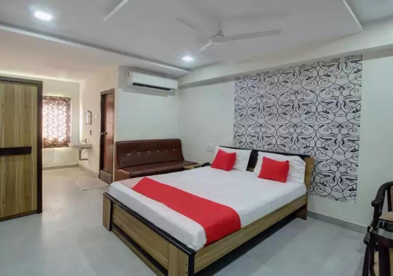 Hotel Santoshi Hometel Raichur Luaran gambar